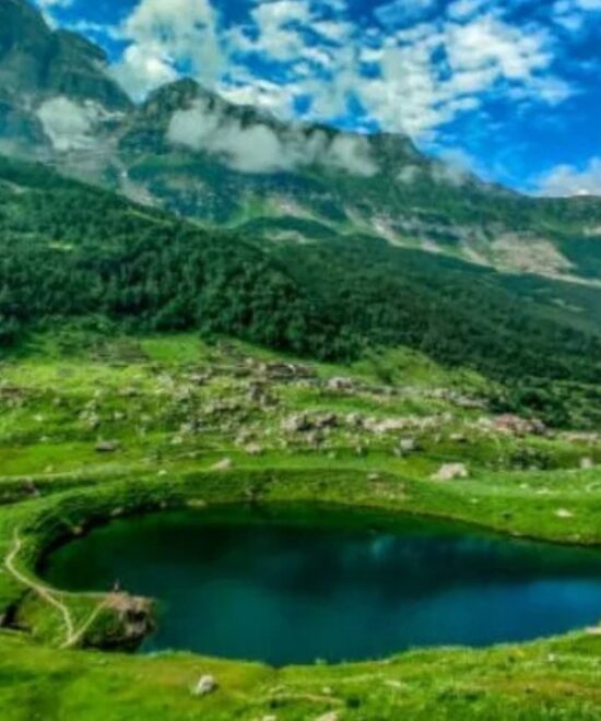 Spoon Lake & Shonthar Valley